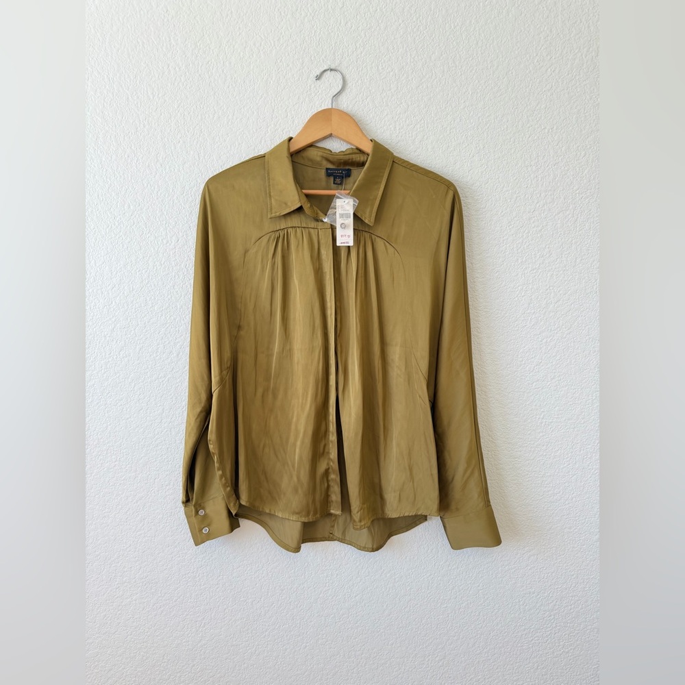 Current Air Blouse Women’s Olive Green Size Large NWT
